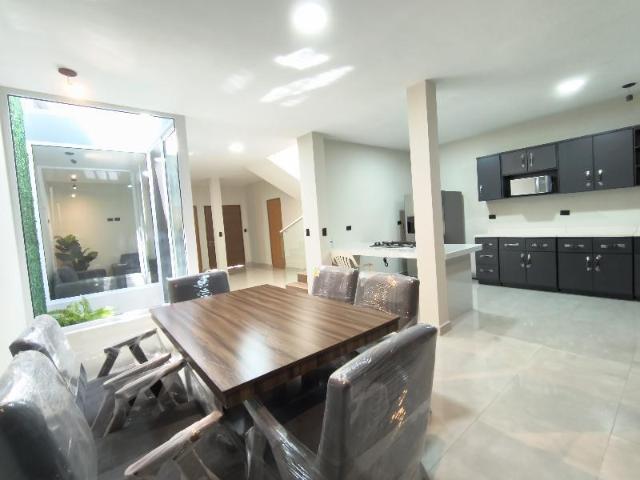 CASA NUEVA EN RENTA EN SAN NICOLAS PASEO LA FE