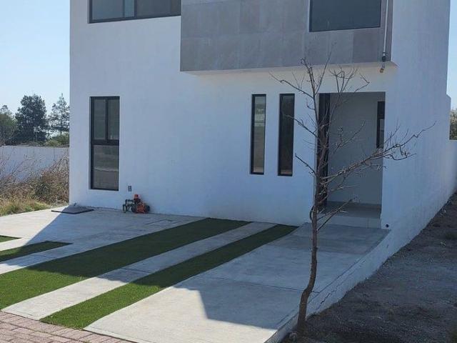 Casa NUEVA en RENTA en Ciudad Maderas, El Marqués, Querétaro