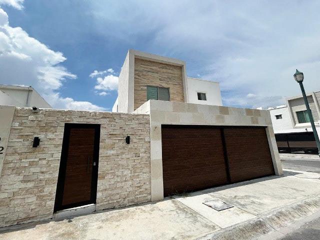CASA NUEVA EN RENTA EN FRACC. MISIONES