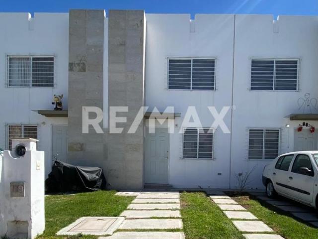 CASA NUEVA EN RENTA, EN FRACCIONAMIENTO SENDAS