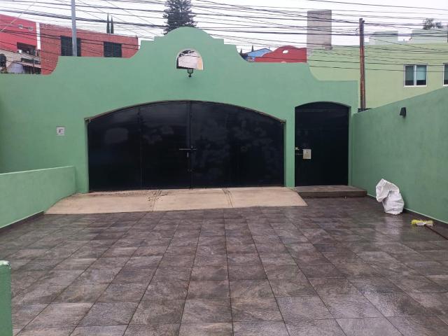 Casa nueva en RENTA