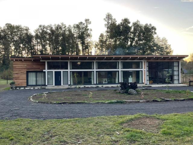 Casa Nueva en sector Lefún, Playa Linda / 4 Dormitorios – 3 Baños
