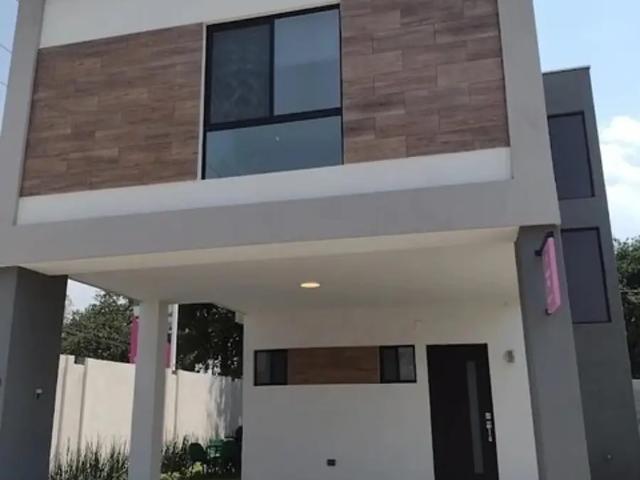Casa nueva en UMARA Residencial