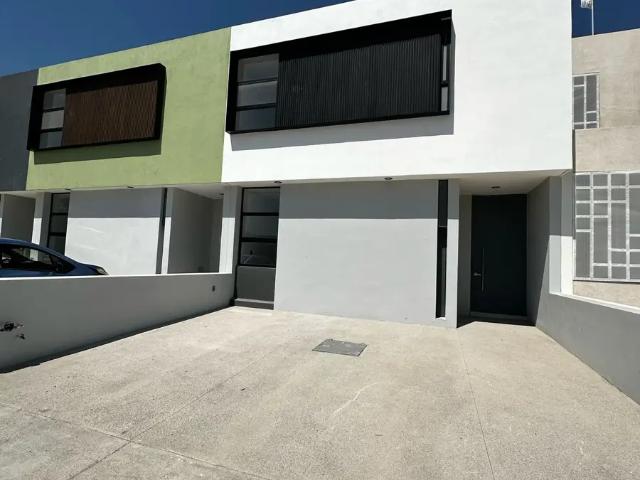 Casa Nueva en Venta Manzanillo