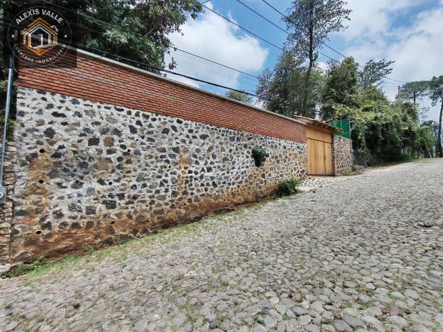 Casa Nueva en Venta o Renta en Colonia del Bosque, Cuernavaca | Terreno de 1,200 m?