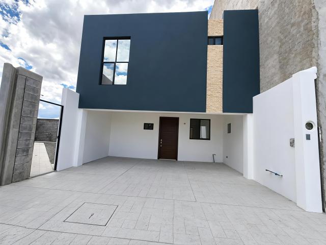 Casa nueva en venta al oriente, fraccionamiento La Coruña