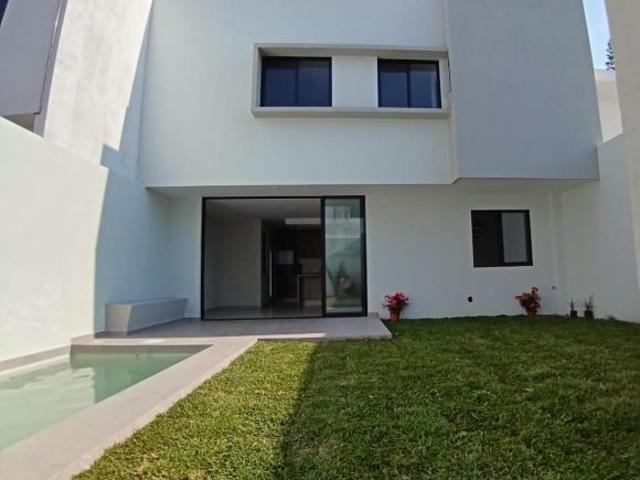Casa NUEVA en VENTA, CENTRO DE JIUTEPEC, MORELOS