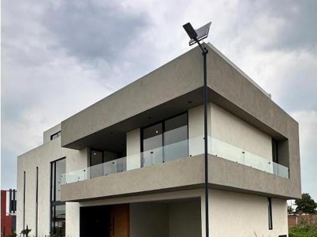 Casa Nueva en Venta con Roof Garden en Ex Hacienda San José