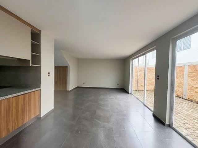 CASA NUEVA EN VENTA EN METEPEC CON ROOF GARDEN