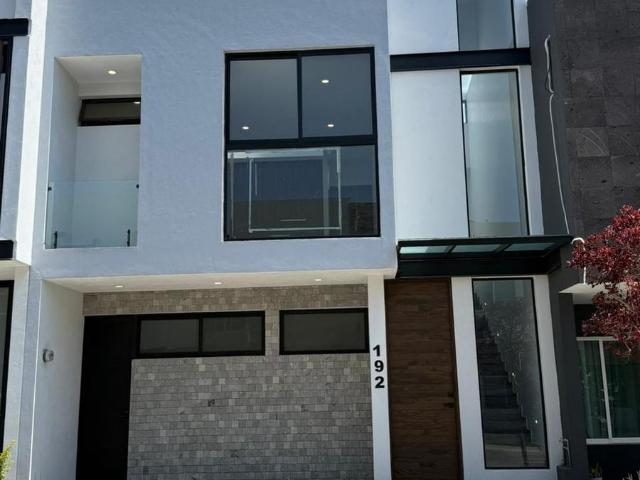 Casa nueva en venta en Nueva Galicia, coto Bilbao