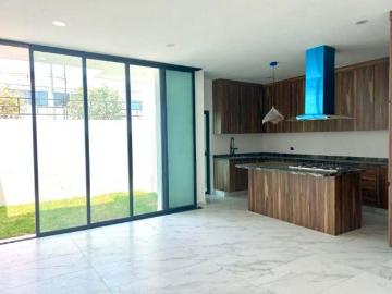 CASA NUEVA EN VENTA EN NUEVA GALICIA CON RECAMARA EN PB
