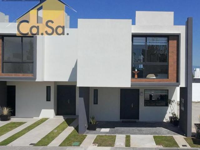 CASA NUEVA EN VENTA EN AUREA RESIDENCIAL MOD GIORGIO