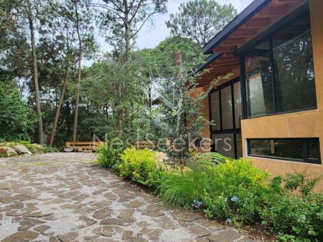 CASA NUEVA EN VENTA EN AVANDARO