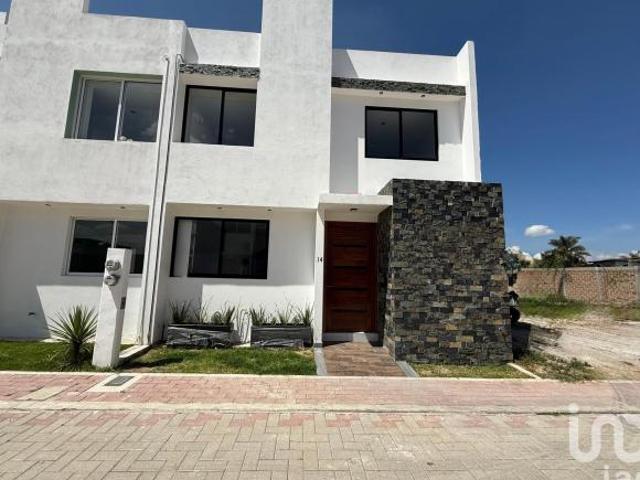 Casa Nueva en Venta en Cuautlancingo Coronango, cerca de 4 caminos