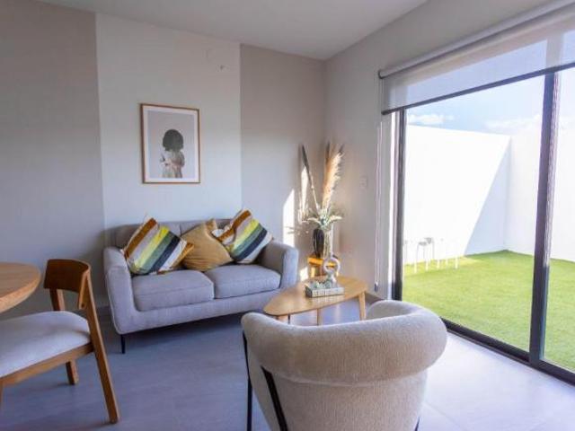 Casa nueva en venta en desarrollo cinco valles