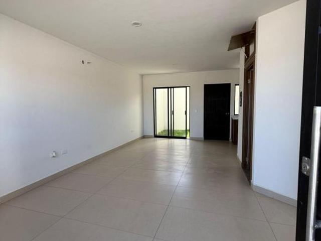 Casa Nueva en Venta en Fracc. Ancira Durango 3 Recámaras, 2.5 Baños, Cochera 2 Autos Alta Plusvalia