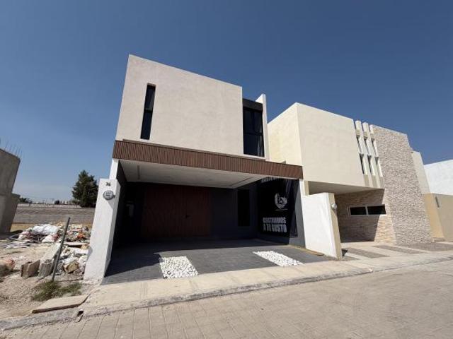Casa nueva en venta en Fraccionamiento en Cuautlancingo