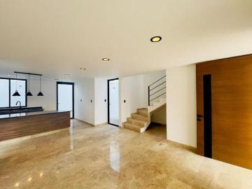 Casa nueva en venta en fraccionamiento Monterreal a 10 minutos en auto de plaza San Diego Puebla