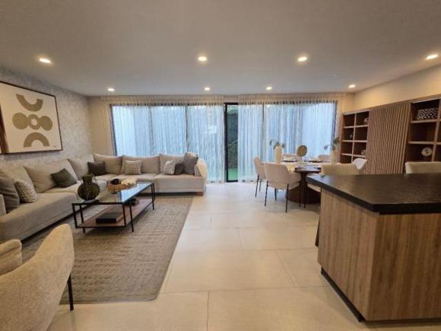 CASA NUEVA EN VENTA EN FRACCIONAMIENTO PRIVANZAS MODELO VITTORIA – LEÓN, GTO