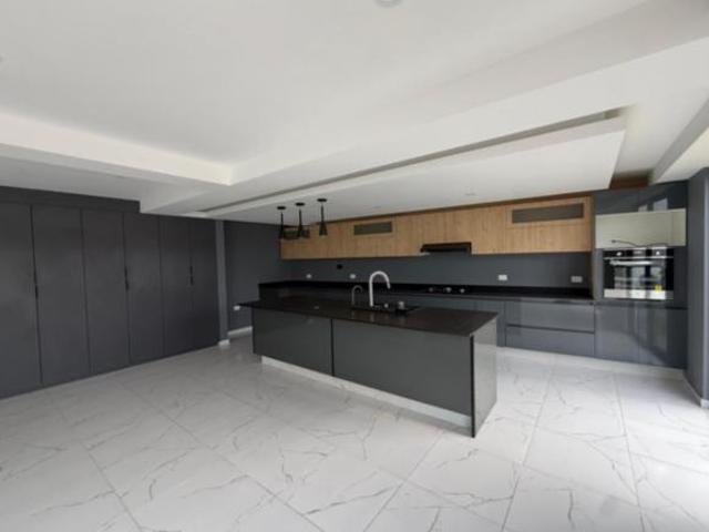 CASA NUEVA EN VENTA EN LOMAS DE ANGELÓPOLIS II | PARQUE SANTIAGO