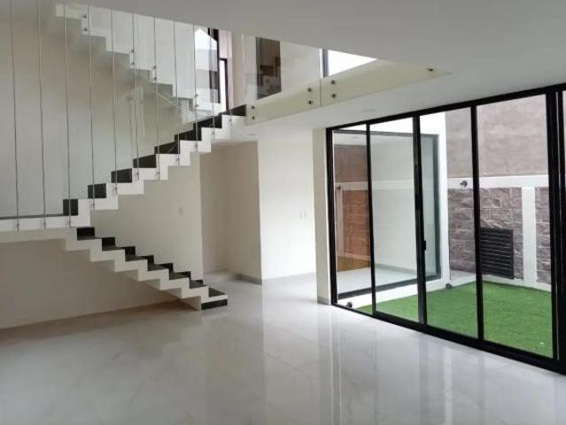 Casa nueva en venta en Lombardía, Irapuato excelente precio