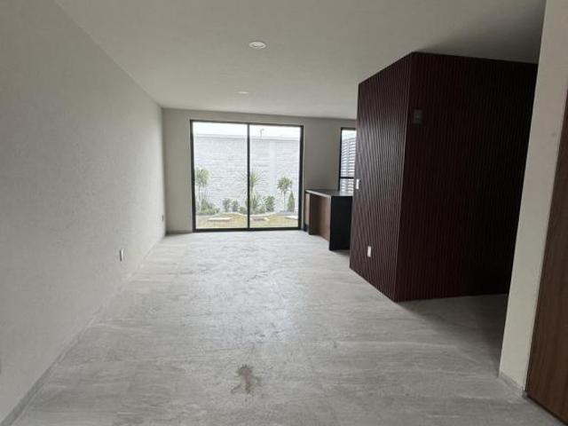 CASA NUEVA EN VENTA EN RESIDENCIAL ESMERALDA, SAN MATEO