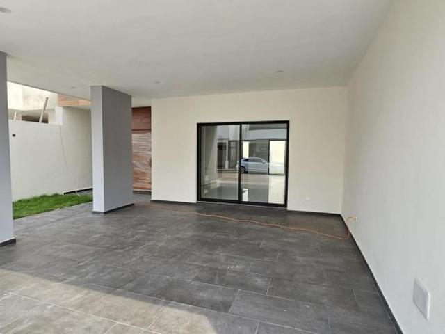 Casa nueva en venta en residencial palmira zona country