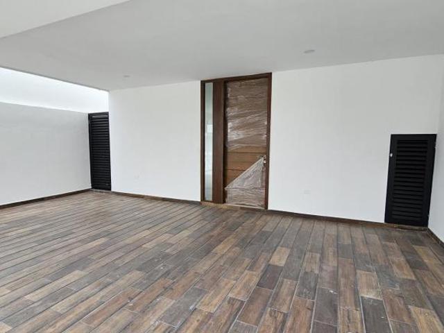 Casa nueva en venta en residencial privado