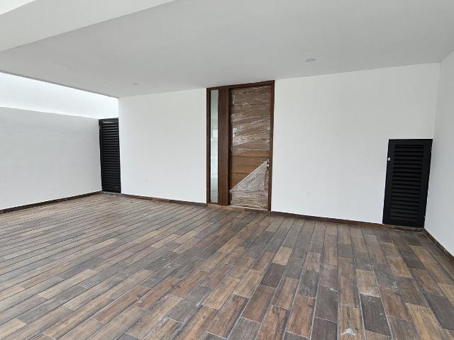 Casa nueva en venta en residencial privado