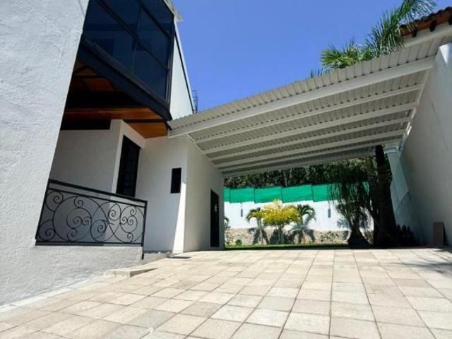 CASA NUEVA EN VENTA EN RESIDENCIAL SUMIYA