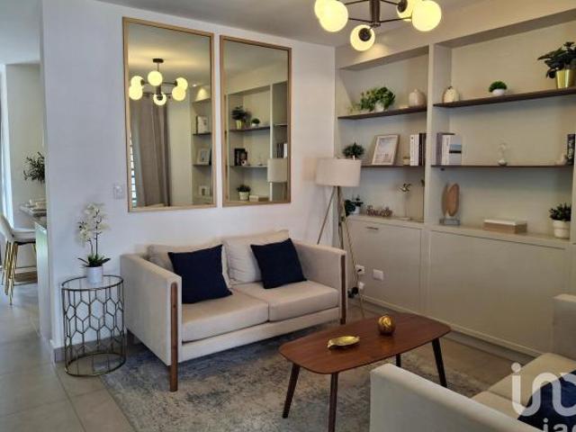 Casa Nueva en Venta en Zona Residencial Exclusiva en Apodaca. Excelente Opción en $3 710,000.00
