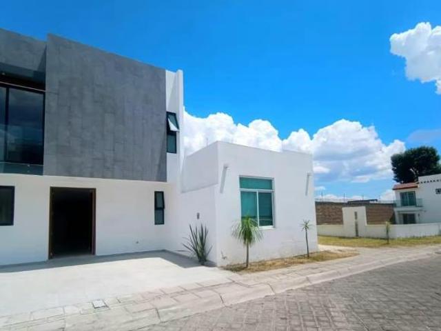 CASA NUEVA EN VENTA FRACC PRIVADO ATLIXCO PUEBLA $3,500,000