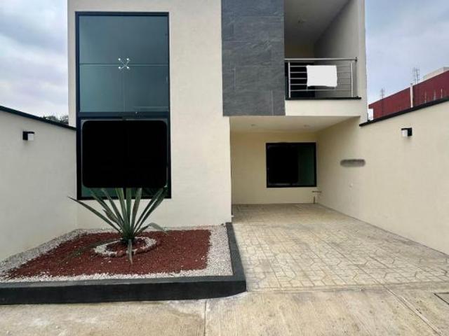Casa Nueva en Venta Fraccionamiento $2’200,000