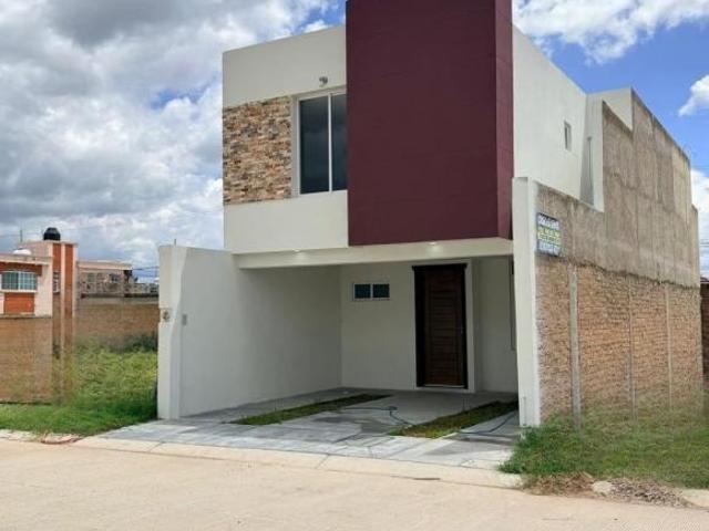 Casa nueva en venta fraccionamiento Privado Real del Trebol 4