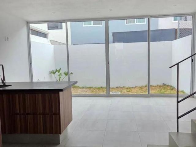 CASA NUEVA EN VENTA LA MORALEJA
