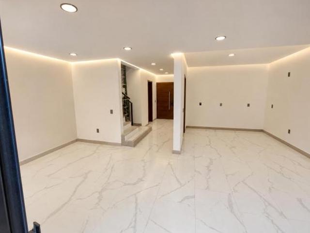 Casa Nueva en Venta – Residencial Terranova