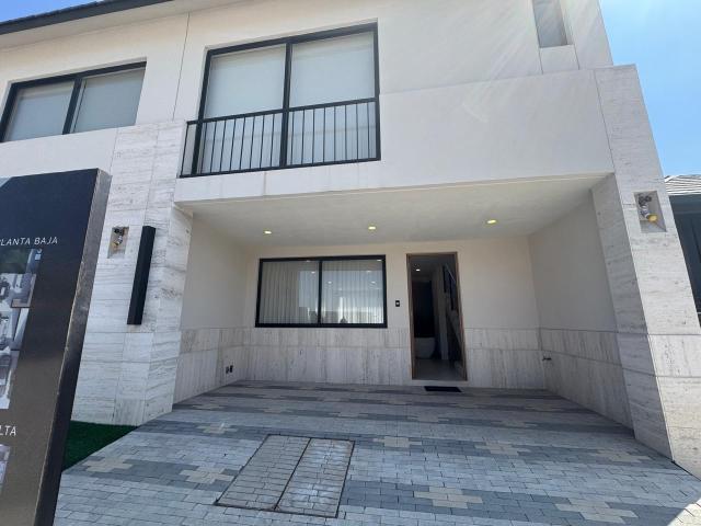 Casa Nueva En Venta, Zona Sur Este de Le?n, Gto