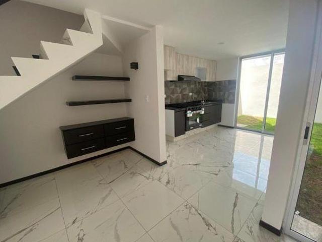 Casa nueva en venta zona Xilotzingo