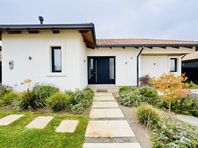 CASA NUEVA EN VENTA
