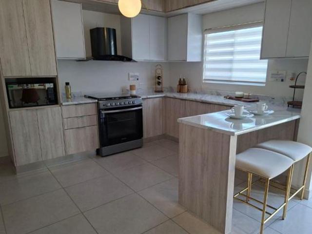 CASA NUEVA EN VENTA 3 RECAMARAS CERCA DE PUENTE INT ZARAGOZA FRACC PRIVADO CD JUÁREZ CHIH
