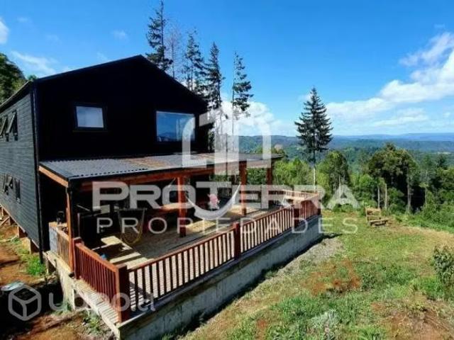 CASA NUEVA Hermosas Vistas En Altos De Quitacalzon | 4 Dormitorios por 14850.00 en Valdivia
