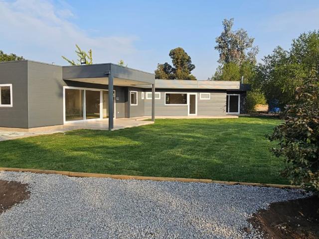 Casa nueva sector Santa Elena/San Miguel