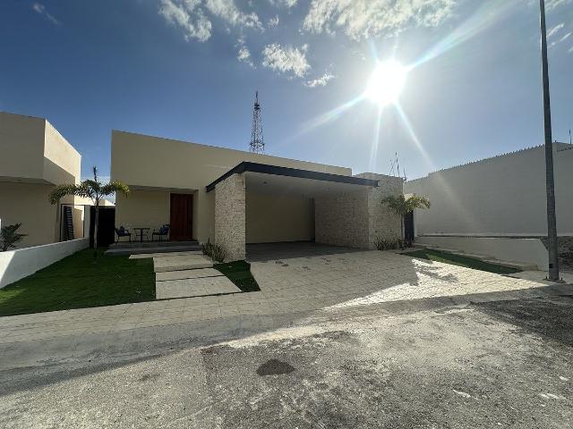 Casa nueva venta o renta en Campeche Hills amueblada