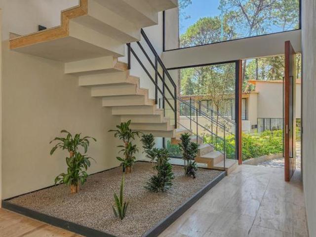 CASA NUEVA Y AMPLIA EN AVANDARO | DENTRO DE CONJUNTO RESIDENCIAL