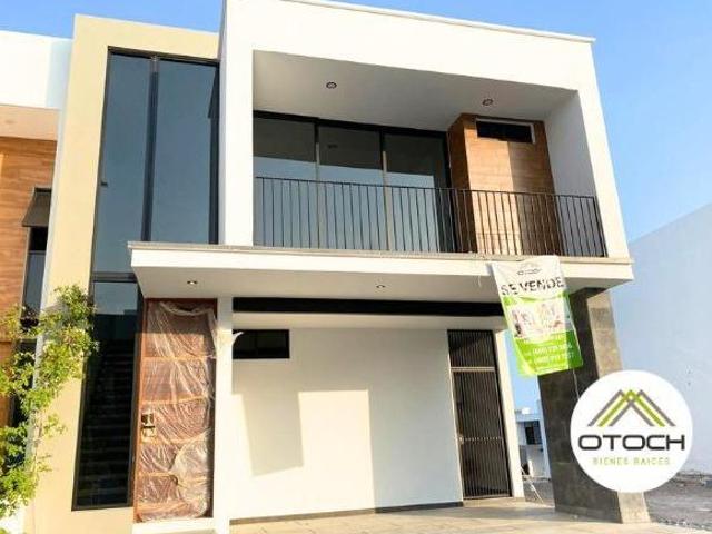 Casa nueva y de lujo en Sonterra Residencial Mazatlán