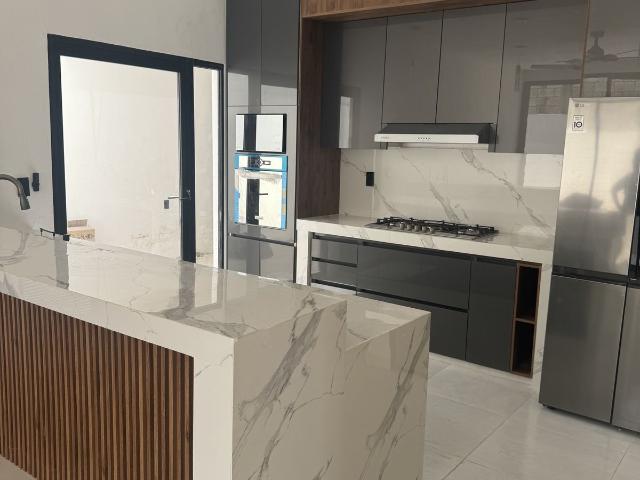 Casa nueva y moderna en renta