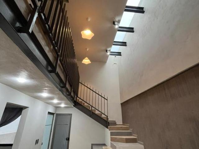 Casa nueva, 2 niveles, en GDL