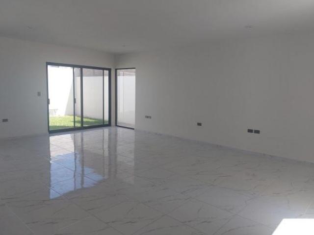 CASA NUEVA 3 REC. EN FRACC RESIDENCIAL ESCORPIO.
