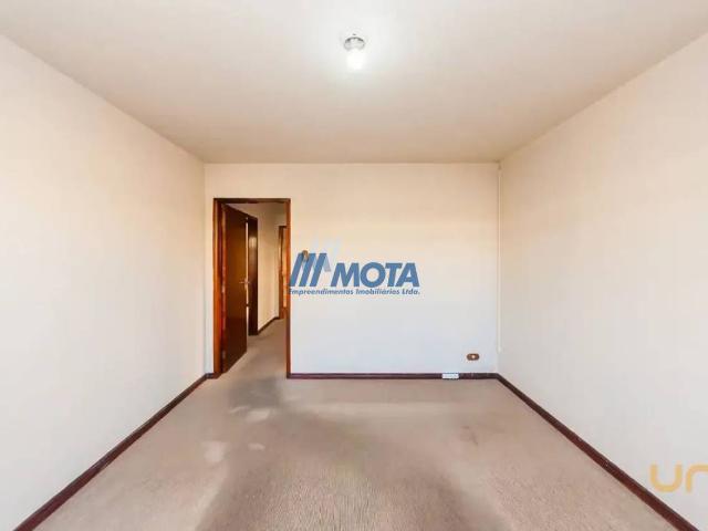 Casa na Maestro Herrmann Pilarzinho Curitiba PR, aluguel por R$ 3.150