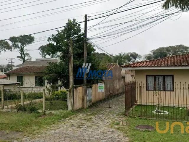 Casa na Manoel de Souza Dias Negrão Boa Vista Curitiba PR, aluguel por R$ 2.000